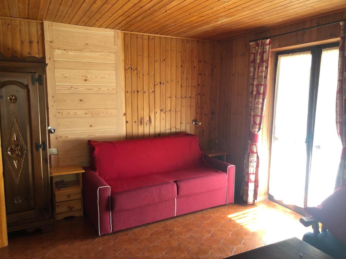 Apartmán Ampio Monolocale In Centro Champoluc Exteriér fotografie