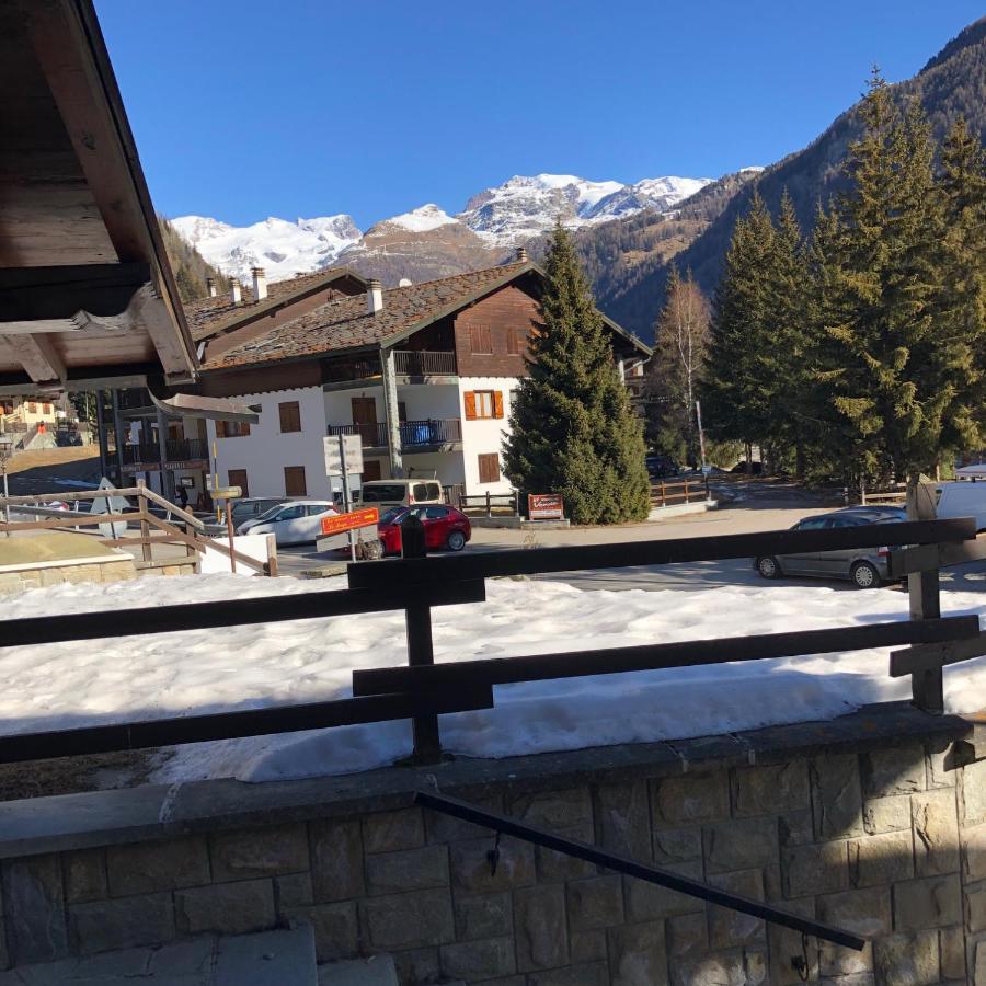 Apartmán Ampio Monolocale In Centro Champoluc Exteriér fotografie