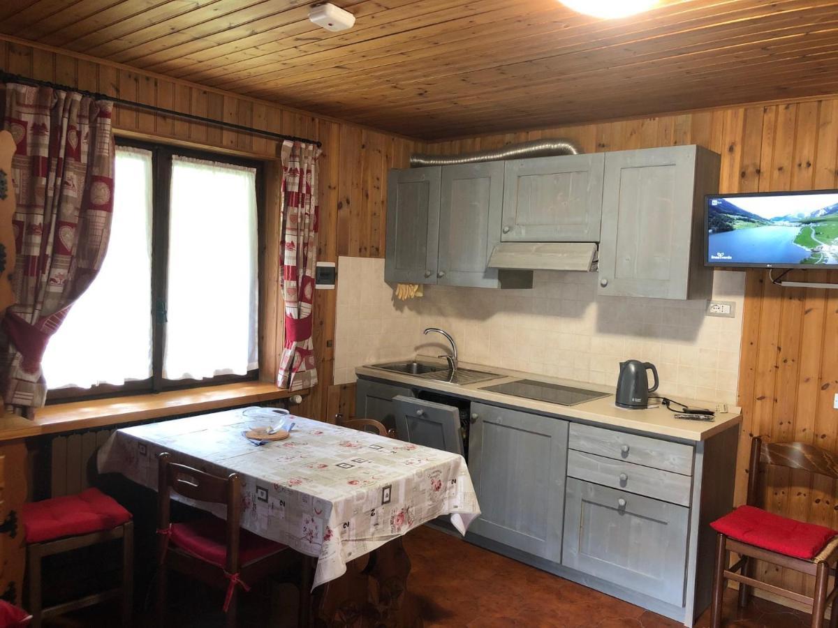 Apartmán Ampio Monolocale In Centro Champoluc Exteriér fotografie